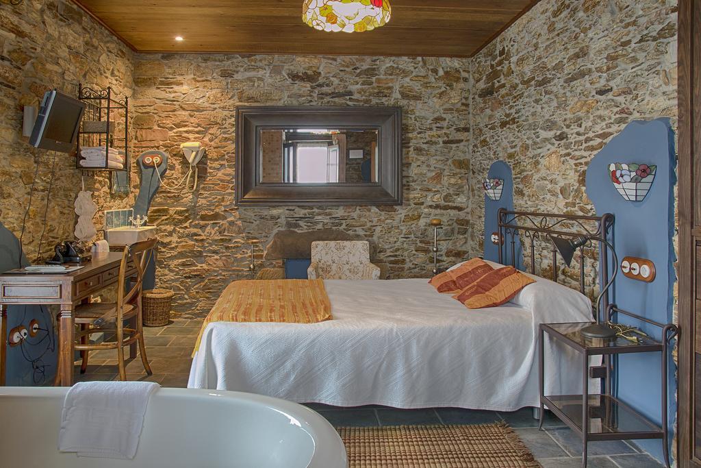 Hotel Rural El Torneiro Villayon Room photo